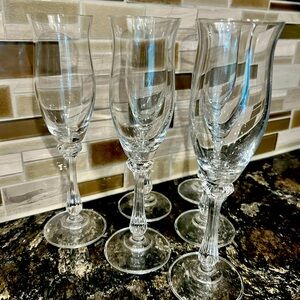 Set of six Mikasa champagne flutes
